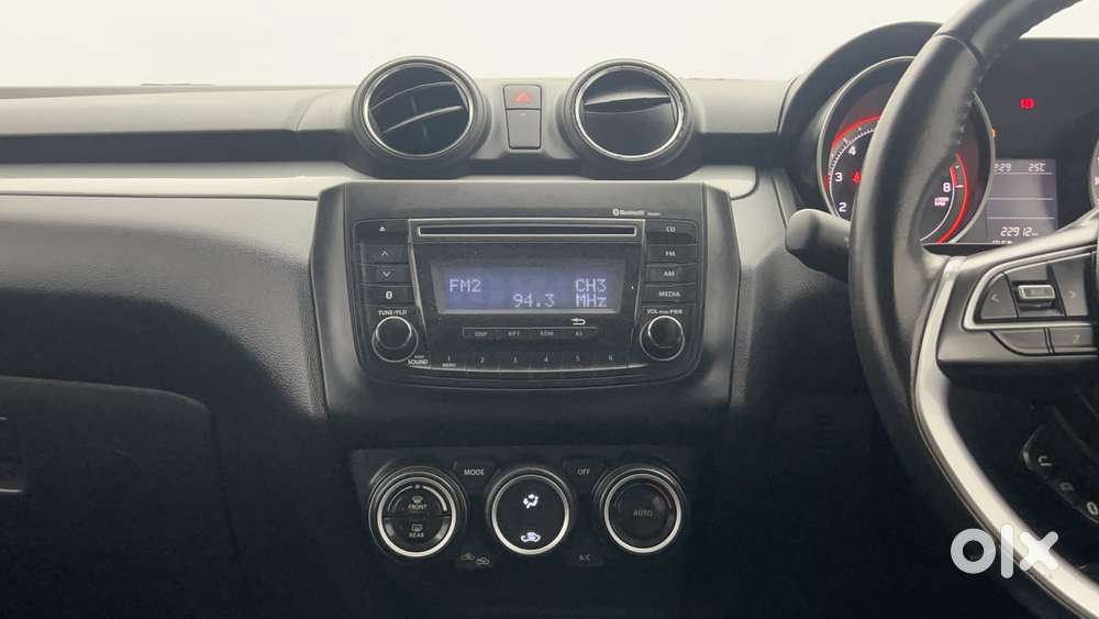 Maruti Suzuki Swift 1.3 Zxi, 2019, Petrol