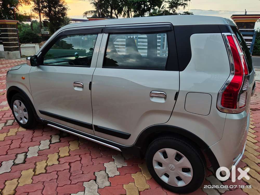 Maruti Suzuki Wagon R 1.0 Vxi Cng, 2022, Cng & Hybrids