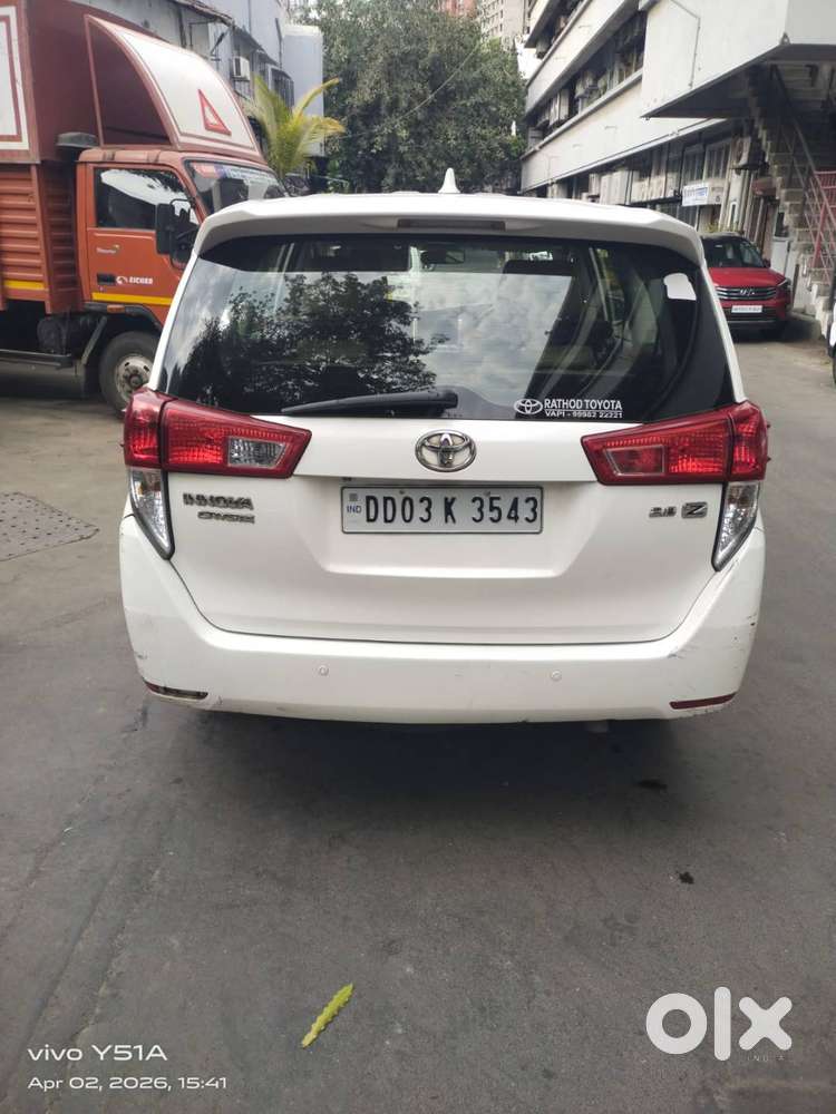 2020 Toyota Innova Crysta 2.8 Zx At 7 Seater