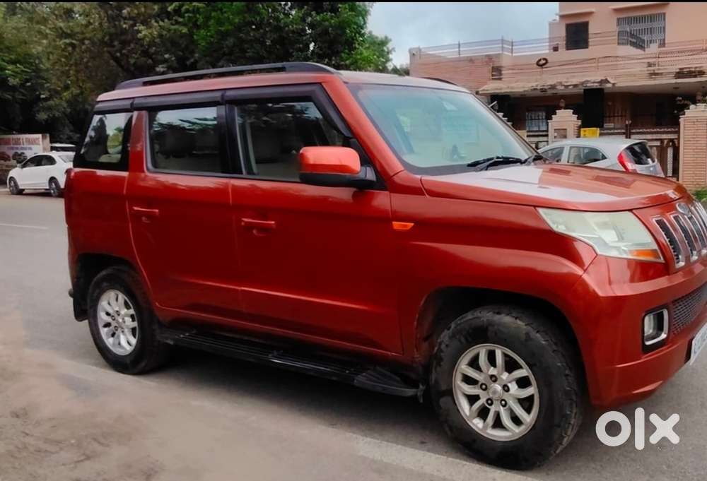 Mahindra Tuv 300 T8, 2017, Diesel