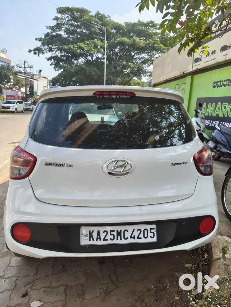 Hyundai Grand I10 2018 Petrol Well Maintained