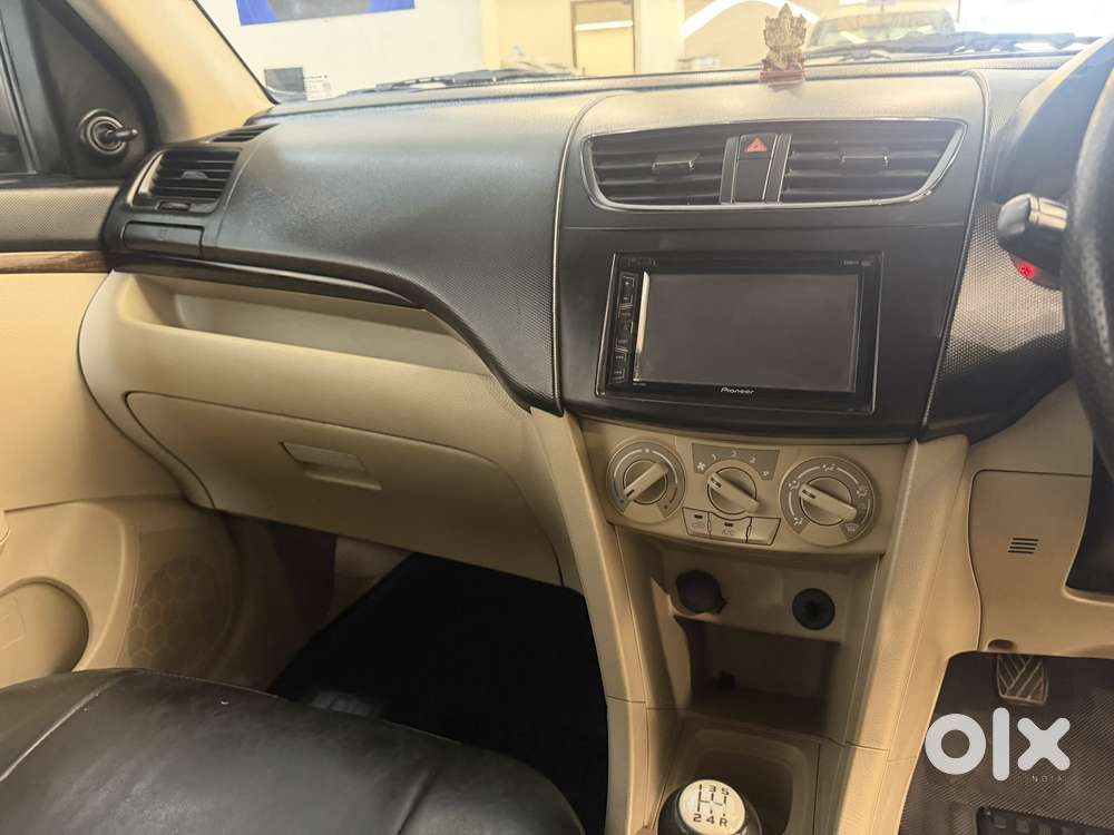 Maruti Suzuki Swift Dzire Ldi Optional, 2015, Diesel
