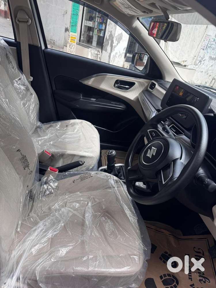 2025 Maruti Suzuki Manual Petrol Car Next To Showroom Condition