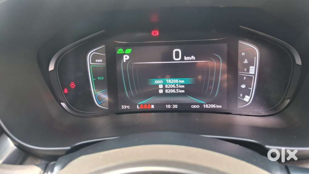 Toyota Urban Cruiser Hyryder 1.5 V Hybrid, 2025, Petrol