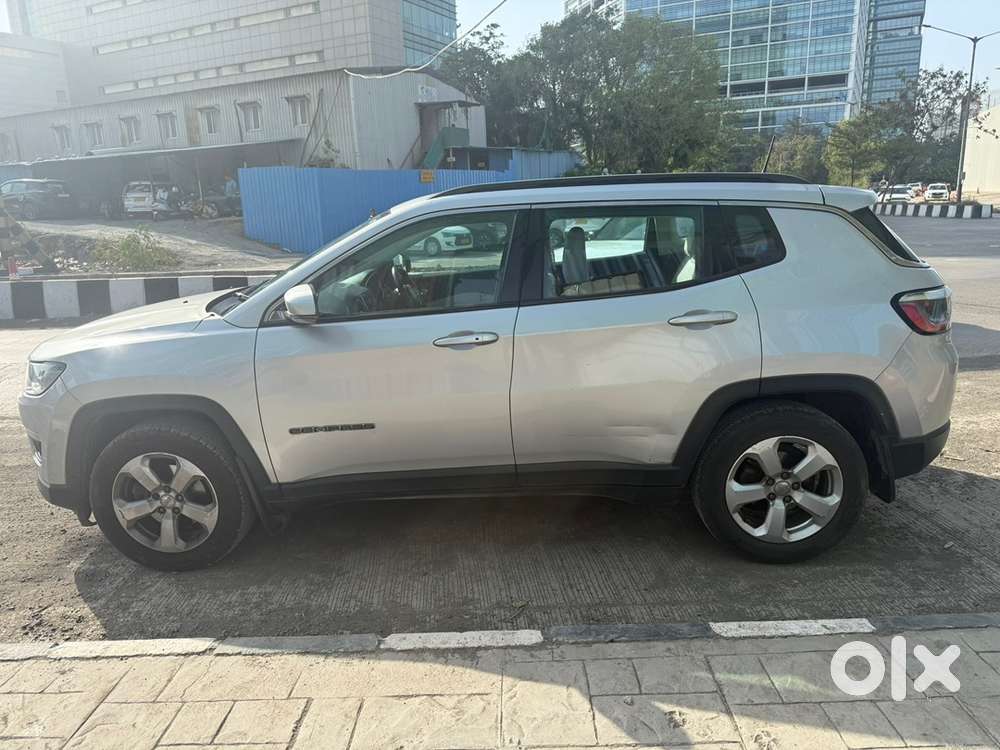 Jeep Compass    1.4 (o) Limited    2017