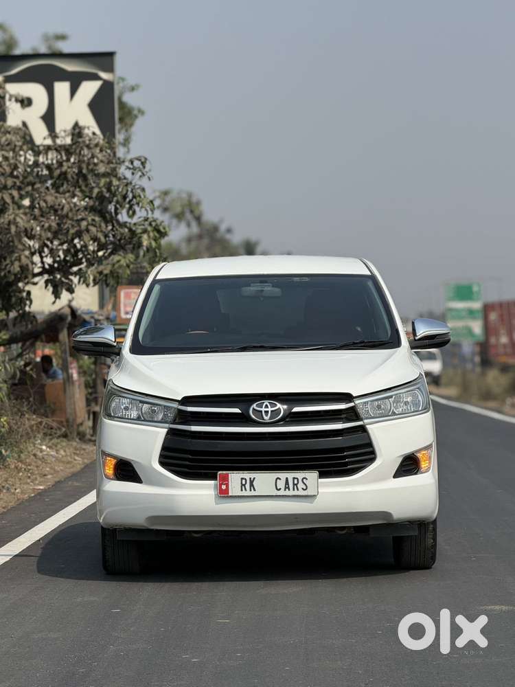 Toyota Innova Crysta 2.4 G Mt, 2017, Diesel