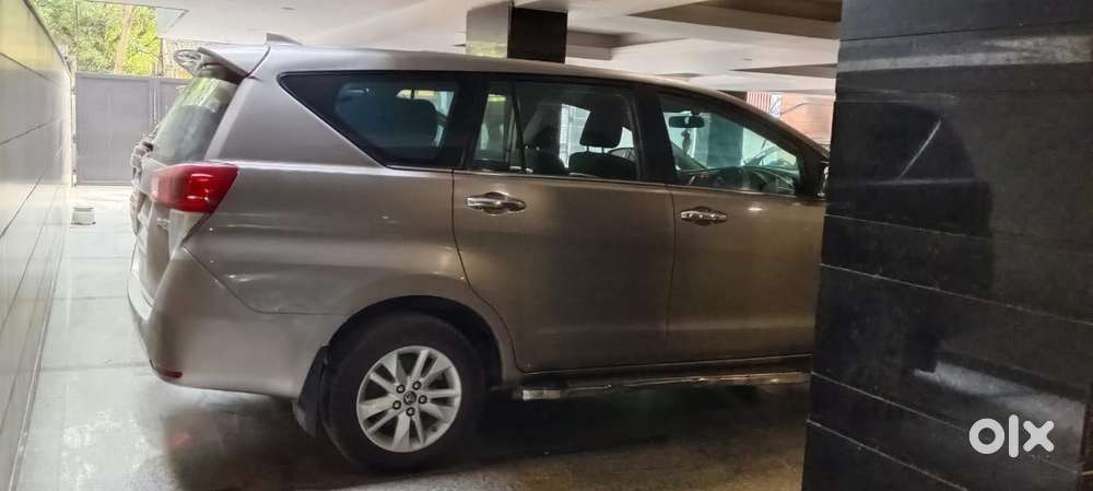 Toyota Innova Crysta 2.4 V 8 Str, 2018, Diesel