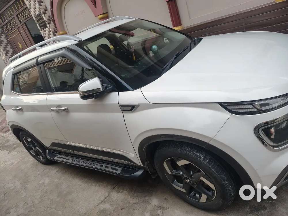 Hyundai Venue Diesel Mt Dual Tone 2019