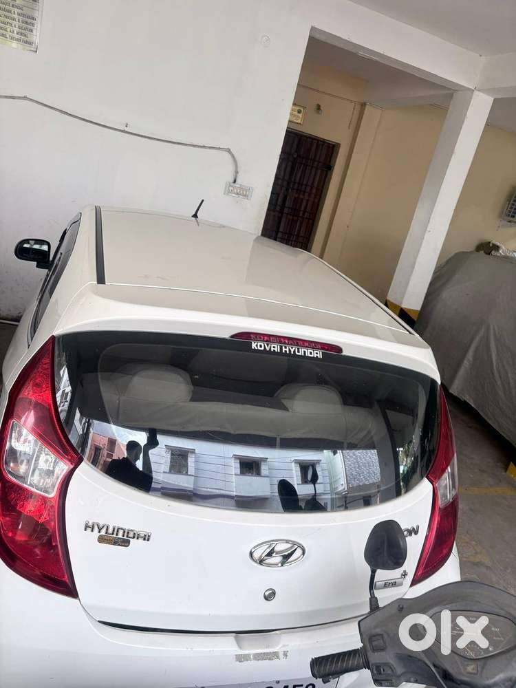Hyundai Eon 2013 Petrol Well Maintained