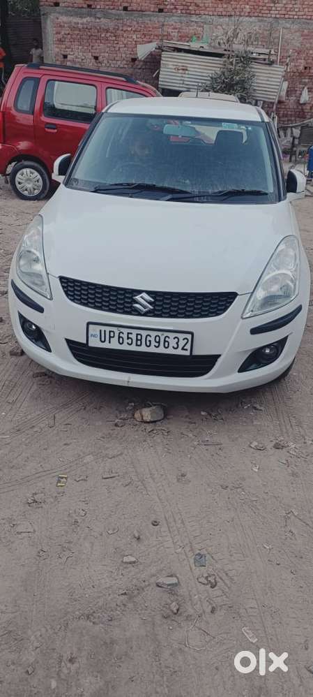 Maruti Suzuki Swift Vxi Optional, 2013, Petrol