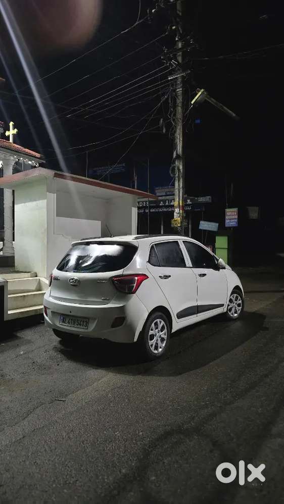 Hyundai Grand I10 Sportz 2014 Year