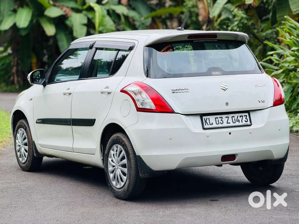 Maruti Suzuki Swift Vxi 1.2 Abs Bs-iv, 2015, Petrol