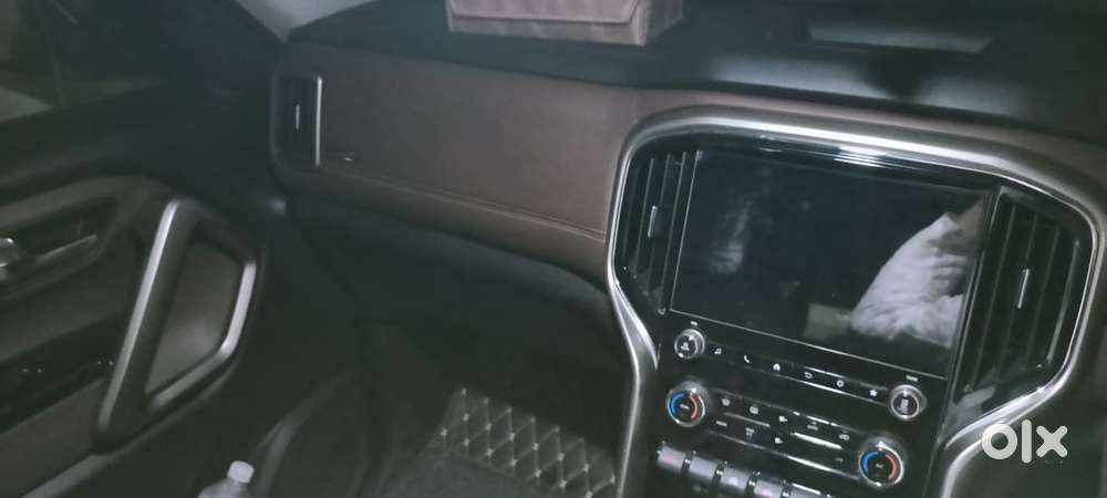 Mahindra Diesel Car 2024 Year New Condition Need Money