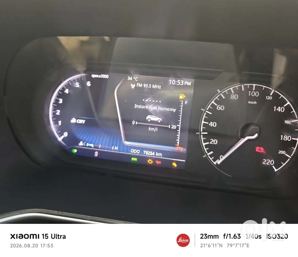 2019 Tata Harrier Top End  Diesel  Manual  75,000 Km  2nd Owner