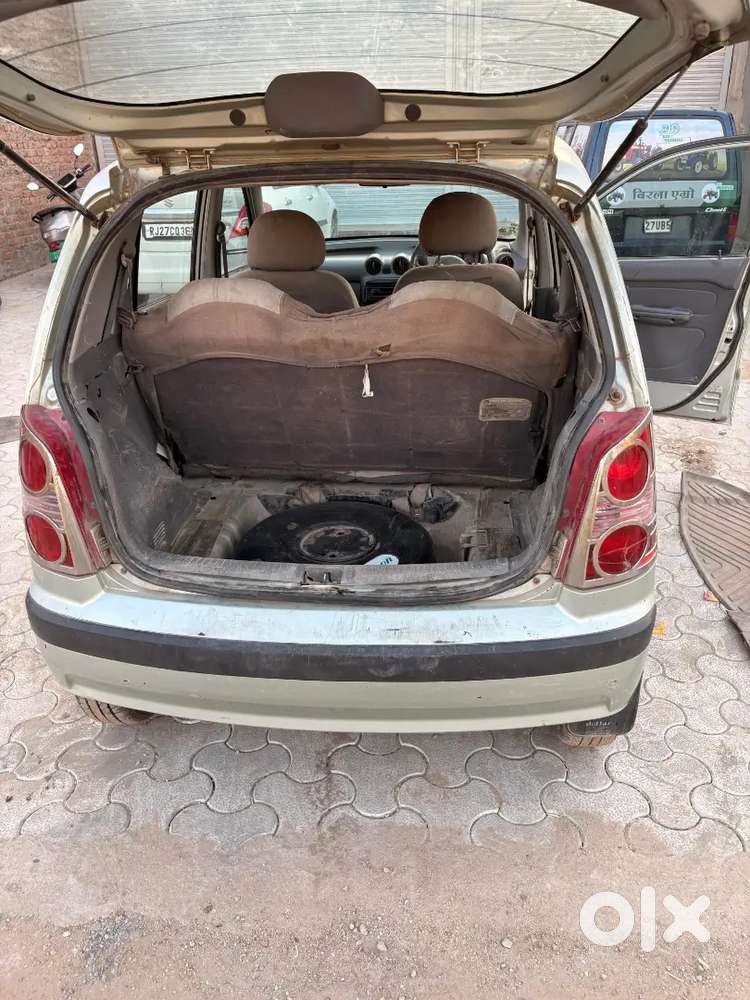 Hyundai New Santa Fe 2004 Lpg 90000 Km Driven