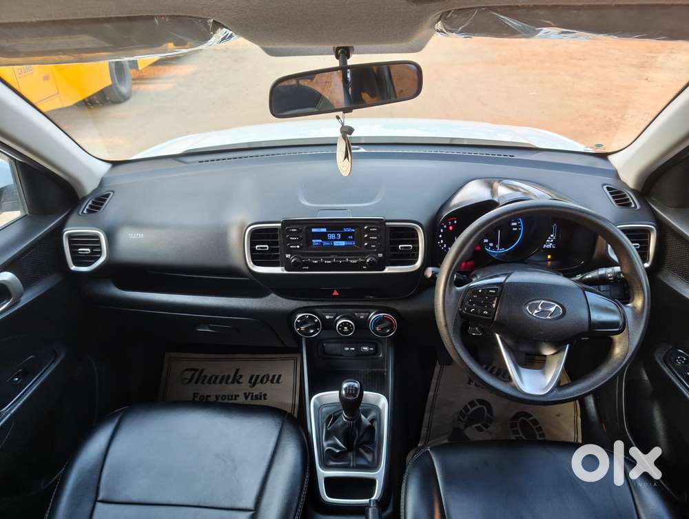 Hyundai Venue S, 2022, Petrol