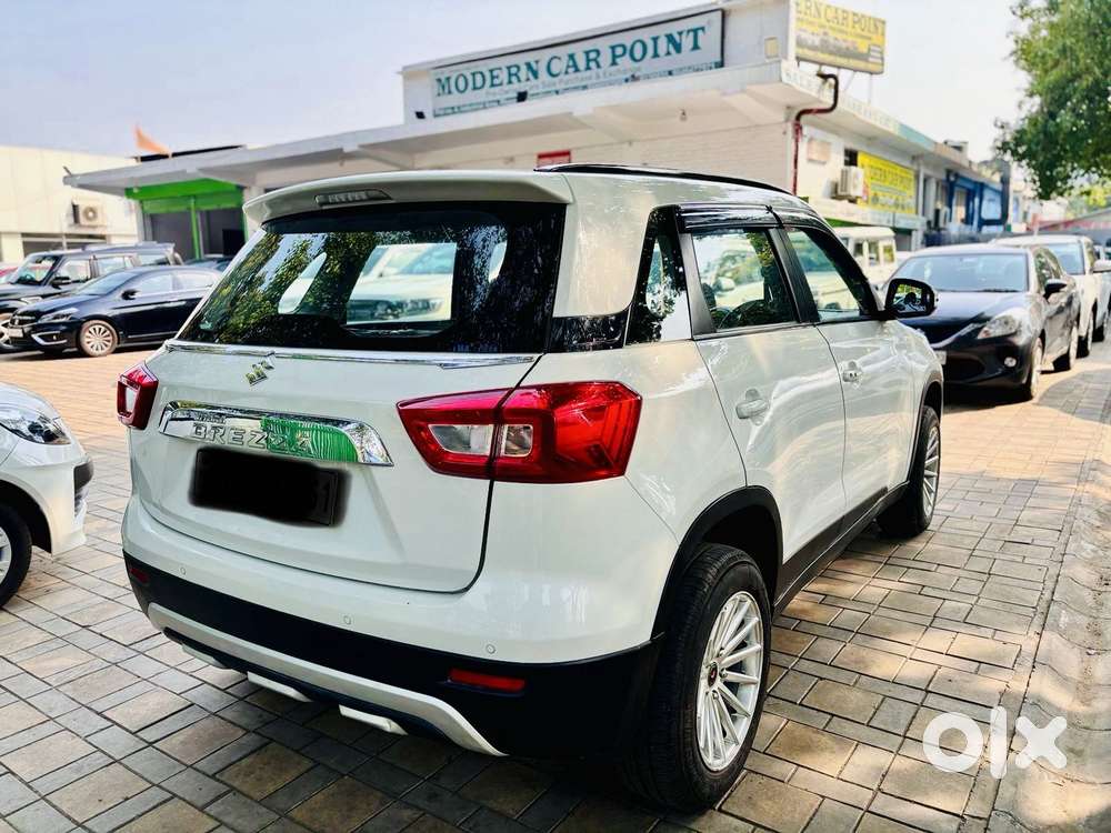 Maruti Suzuki Brezza 1.5 Vxi Smart Hybrid, 2021, Petrol