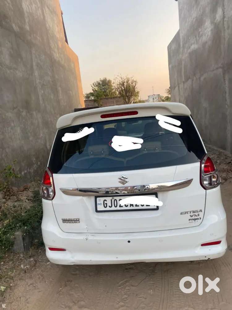 Maruti Suzuki Ertiga 2016 सीएनजी और अन्य Good Condition