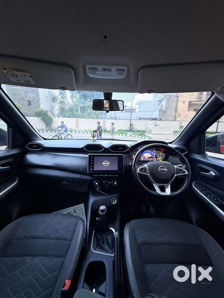 Nissan Magnite 1.0 Xv Executive Turbo, 2022, Petrol