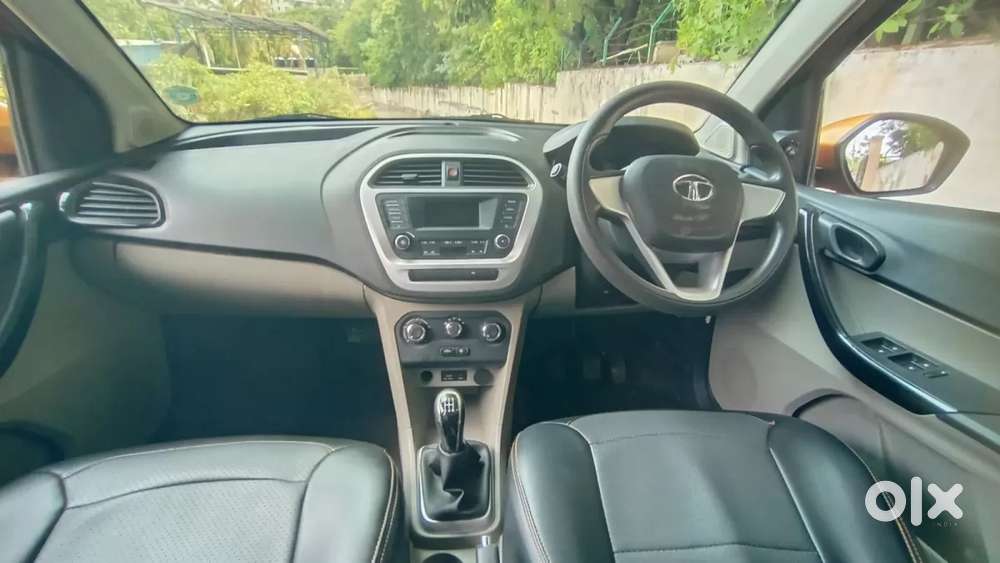Tata Tiago 1.2 Revotron Xt, 2016, Petrol