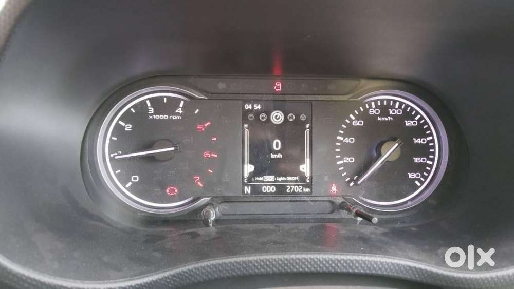 Mahindra Bolero Neo 1.5 N8, 2023, Diesel