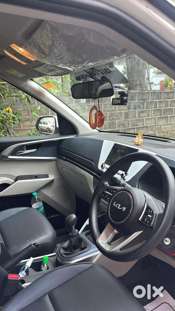 Kia Carens Diesel Manual 2025