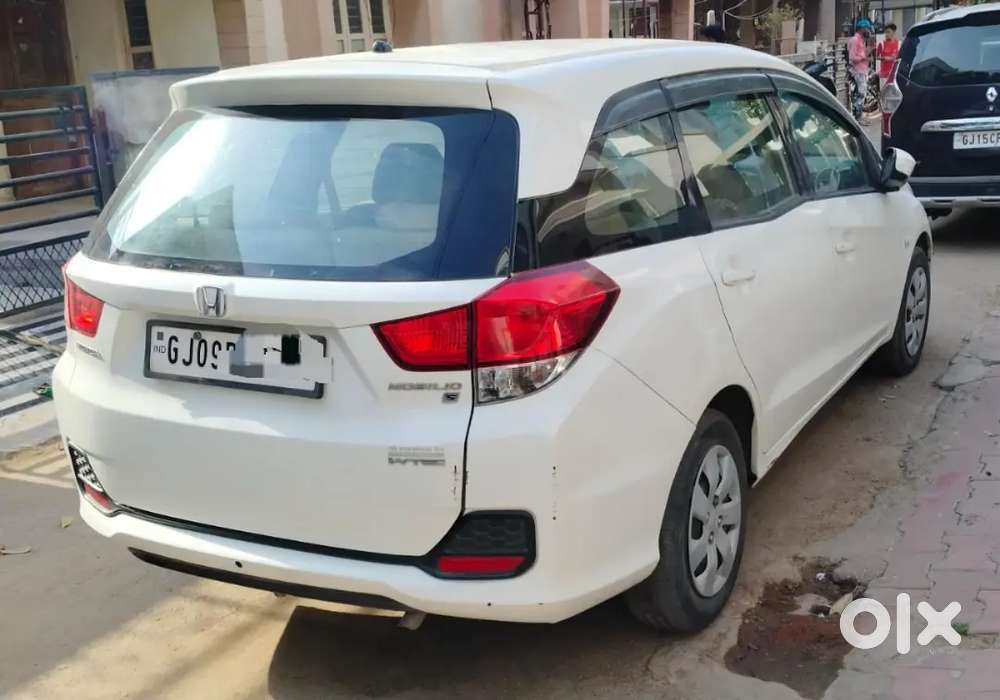 Honda Mobilio 2014 Cng & Hybrids Well Maintained