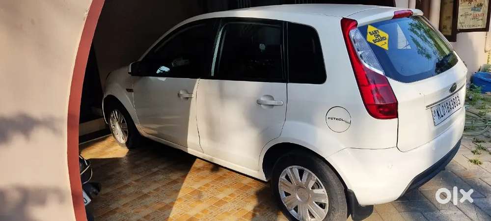 Ford Figo 2011 Petrol 58000 Km