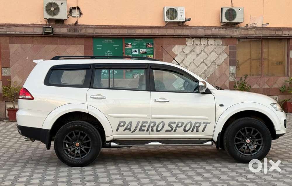 Mitsubishi Pajero Sport 4x2 Automatic, 2015, Diesel