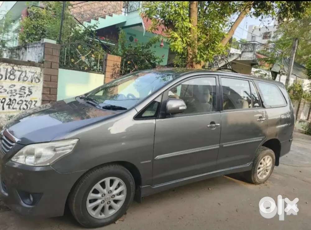 Toyota Innova 2013 Diesel Well Maintained