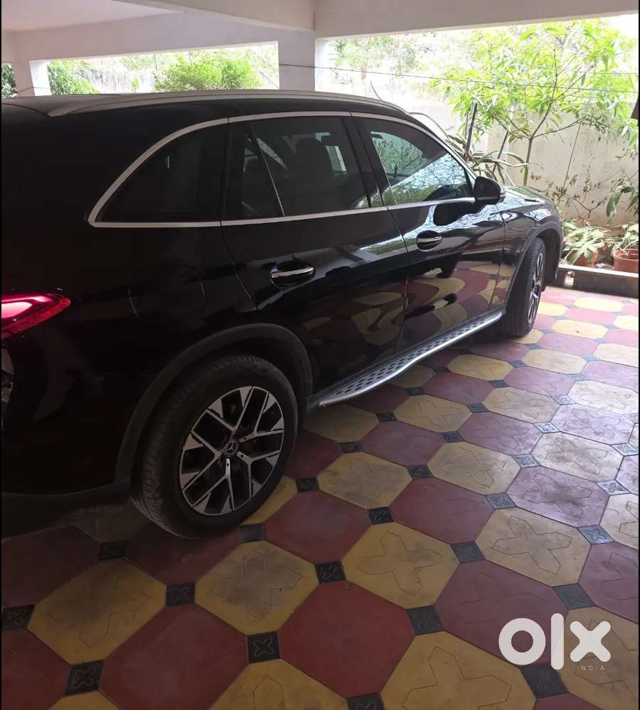 Mercedes-benz Glc 2025 Petrol 22300 Km Driven
