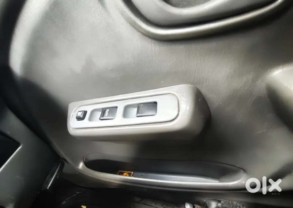 Maruti Suzuki Alto 2006 Petrol Well Maintained