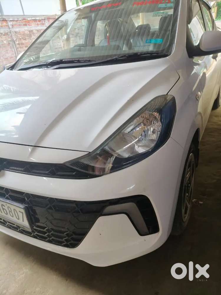 Hyundai Aura 2023 Petrol 22000 Km Driven