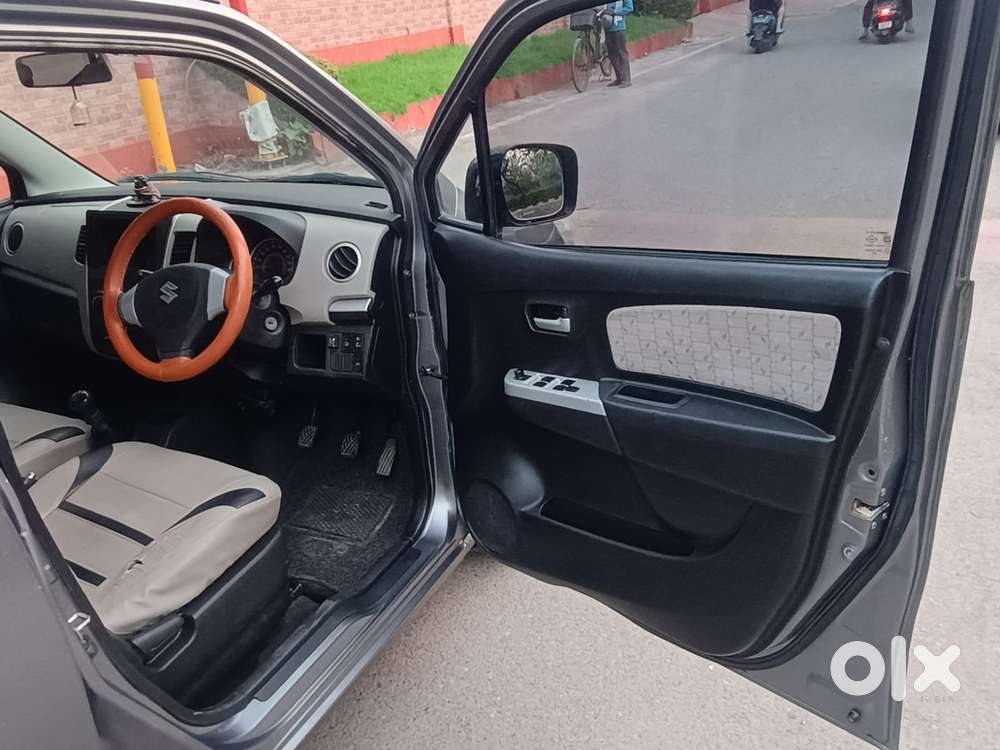 Maruti Suzuki Wagon R Vxi 1.2, 2017, Cng & Hybrids