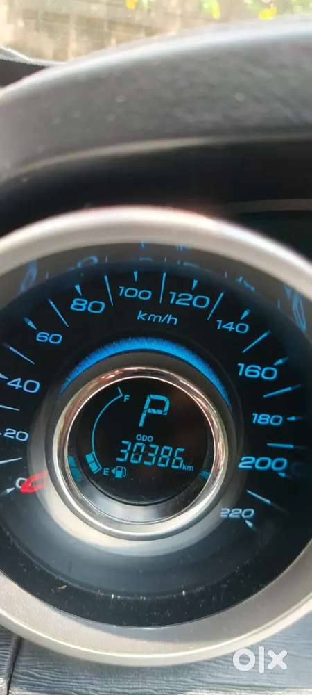 2018 Mahindra Xuv500 W9 Amt