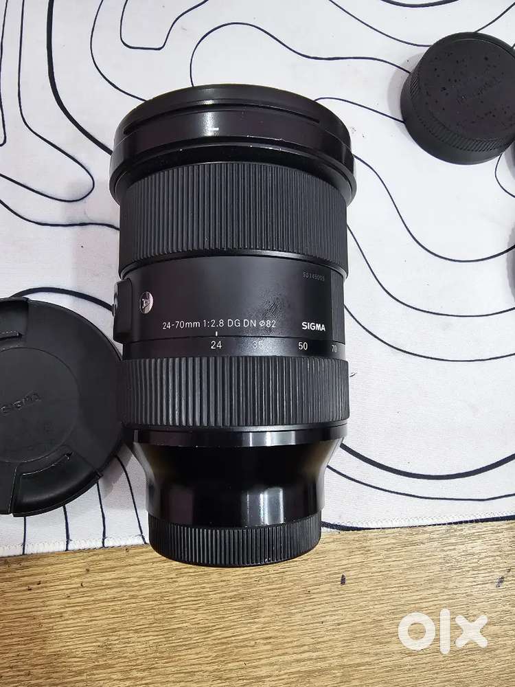 Sigma 24-70mm F2.8 DGDN & Sigma 85mm F1.4 in Genuine Condition Sony