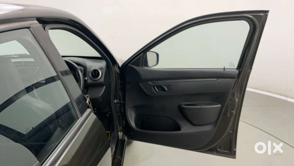 Renault Kwid 1.0 Rxl, 2018, Petrol