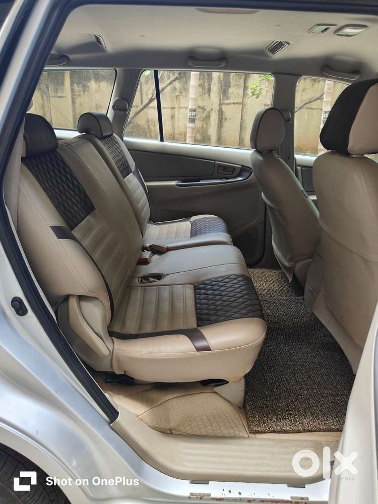 Toyota Innova 2.5 G (diesel) 7 Seater, 2013, Diesel