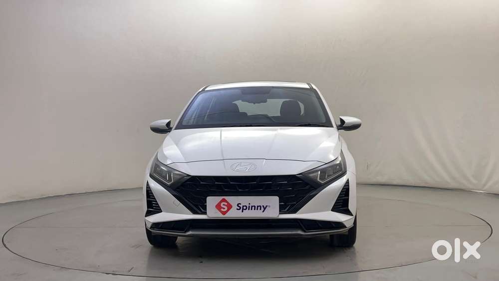 Hyundai New I20 1.2 Asta (o) Ivt, 2023, Petrol