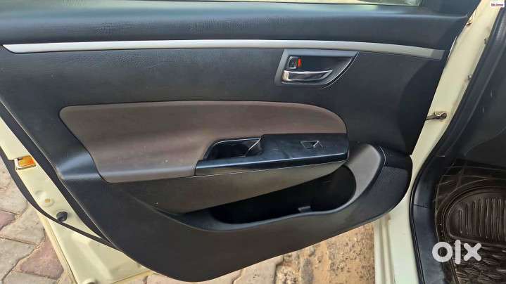 Maruti Suzuki Swift Vxi, 2016, Petrol