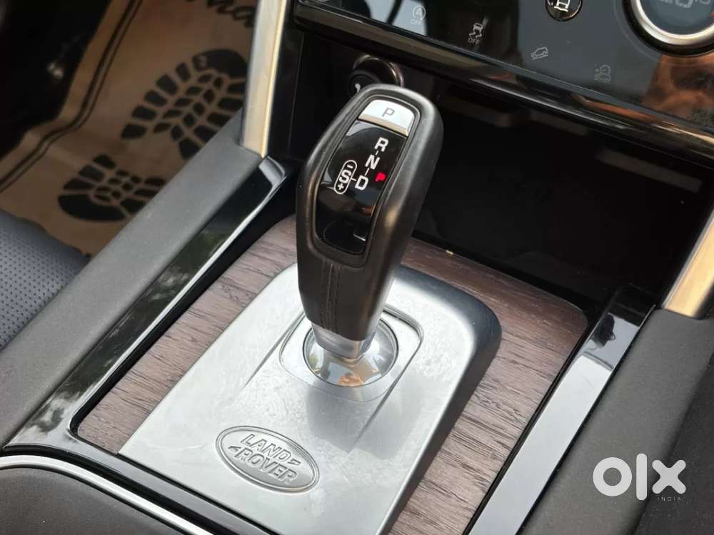 Land Rover Discovery, 2023, Petrol