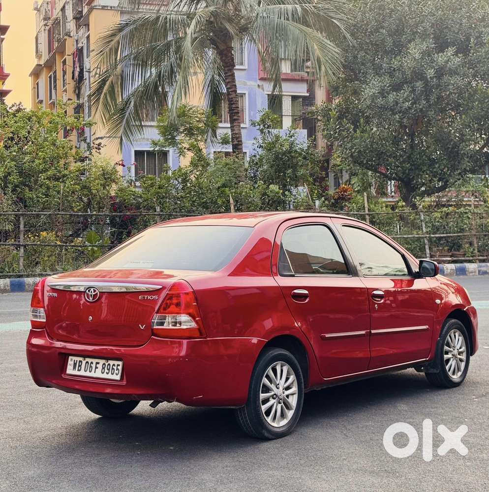 Toyota Etios 2010-2012 V, 2011, Petrol