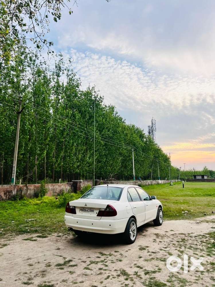 Mitsubishi Diesel Car 2012