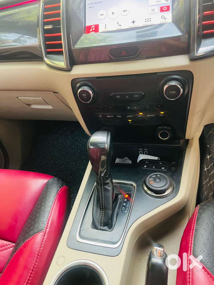 Ford Endeavour 3.2 Titanium At 4x4, 2017, Diesel