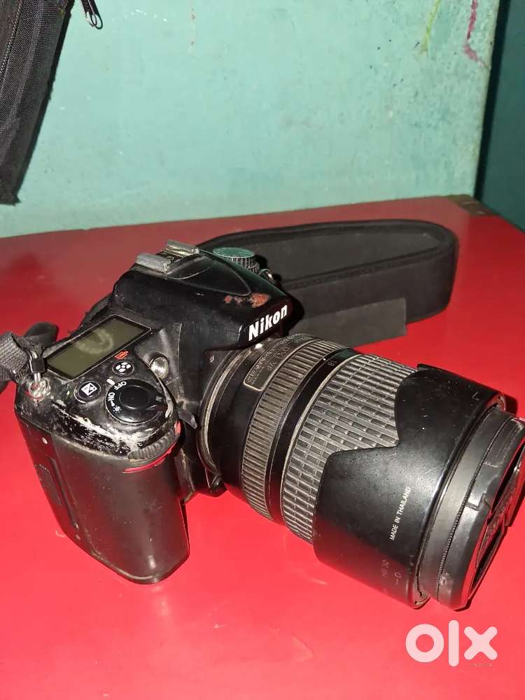 Nikon D7000 lens 18/140 arjent h paise ka