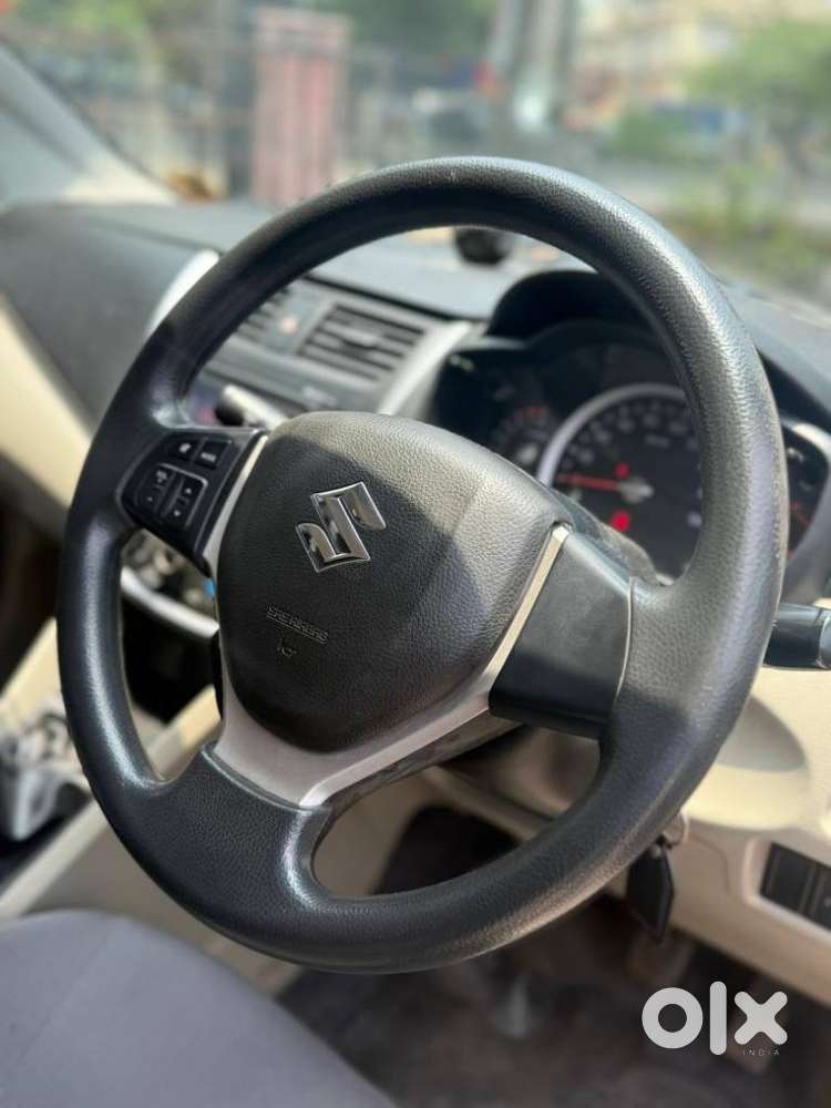 Maruti Suzuki Celerio 1.0 Zxi Mt, 2016, Petrol