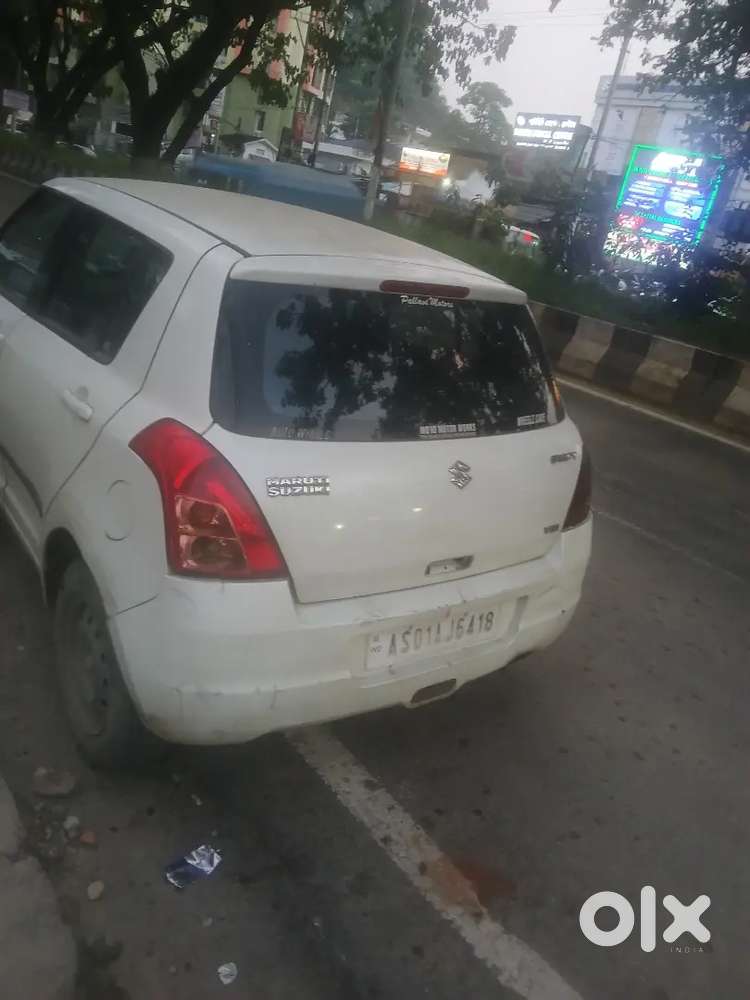 Maruti Suzuki Swift 2010 Diesel 85000 Km Driven