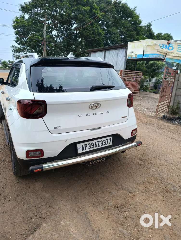 Hyundai Venue Sx Turbo Well Maintained With Good Mileage