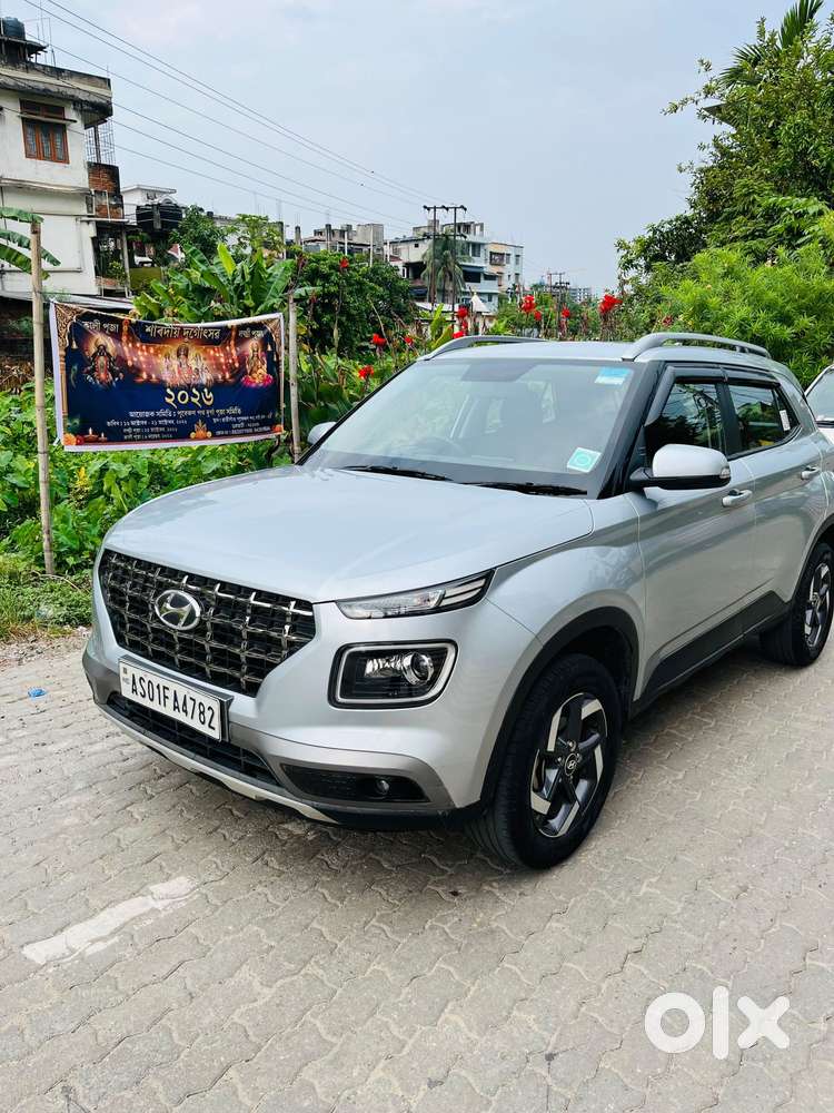 Hyundai Venue 1.2 S Plus, 2022, Petrol