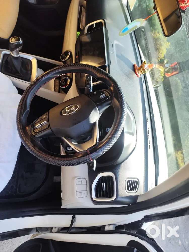 Hyundai Venue 2022 Diesel Well Maintained